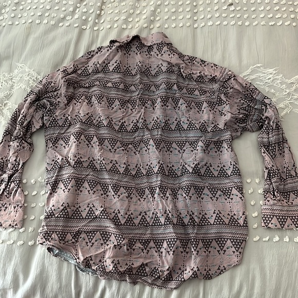 Tori Praver LS button up size 2 - Picture 5 of 6